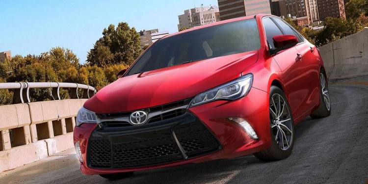 丰田凯美瑞图片3