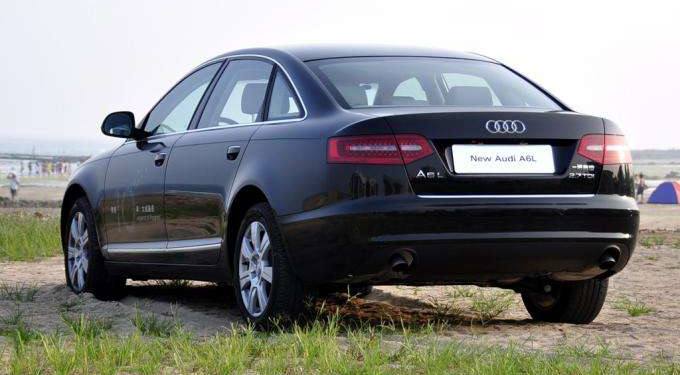 奥迪A6L图片2