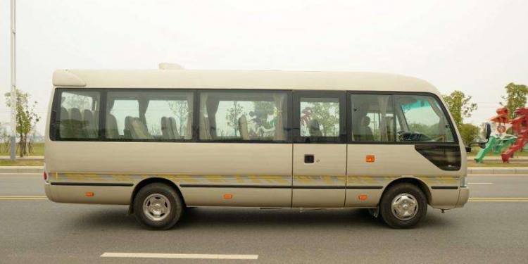 江铃考斯特图片2